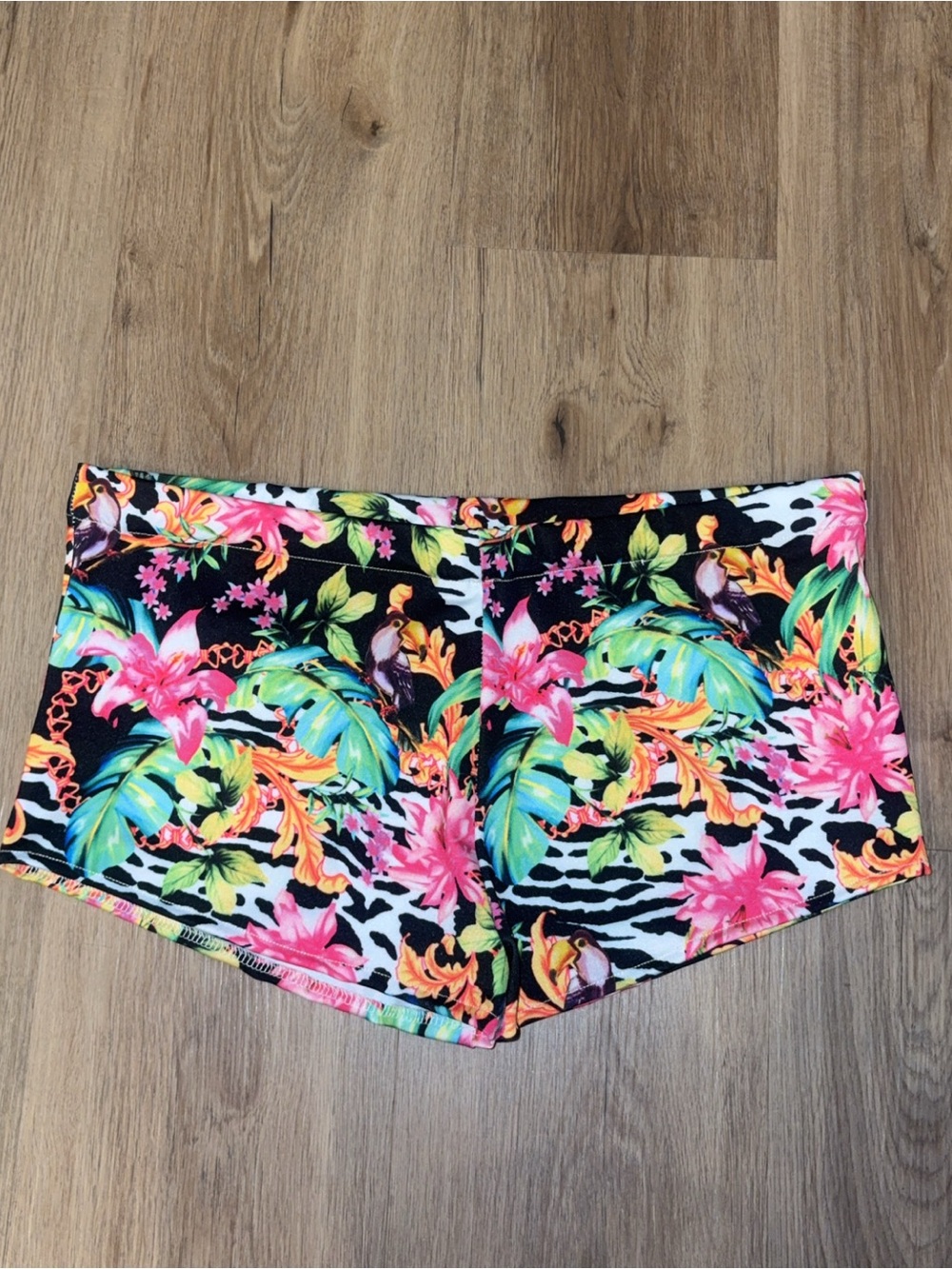 Women's Black Floral Tropical Print Shorts
